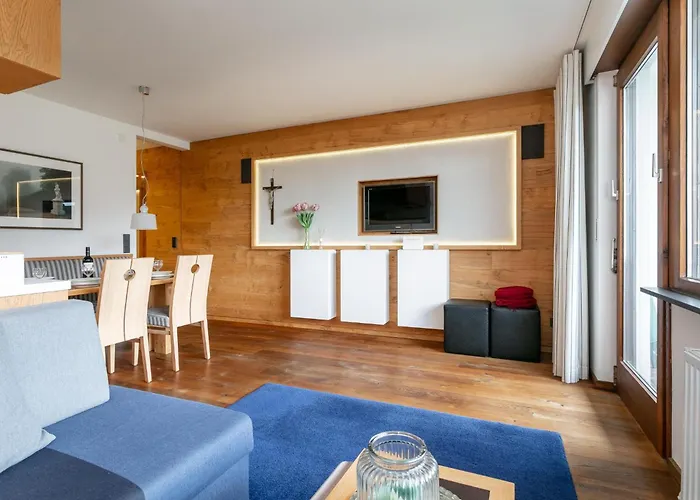 Kirchberg Panorama Appartement *